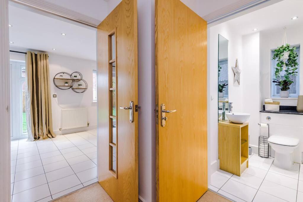 Luxurious Cosy 4Br Home Cheshire Saughall 外观 照片