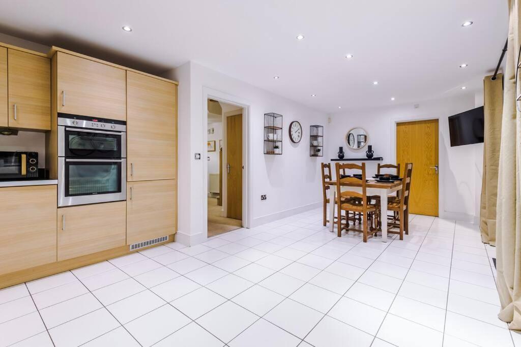 Luxurious Cosy 4Br Home Cheshire Saughall 外观 照片