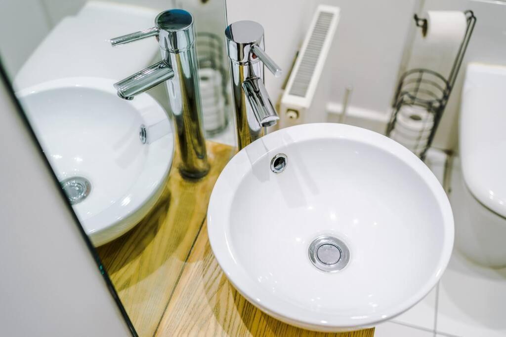 Luxurious Cosy 4Br Home Cheshire Saughall 外观 照片