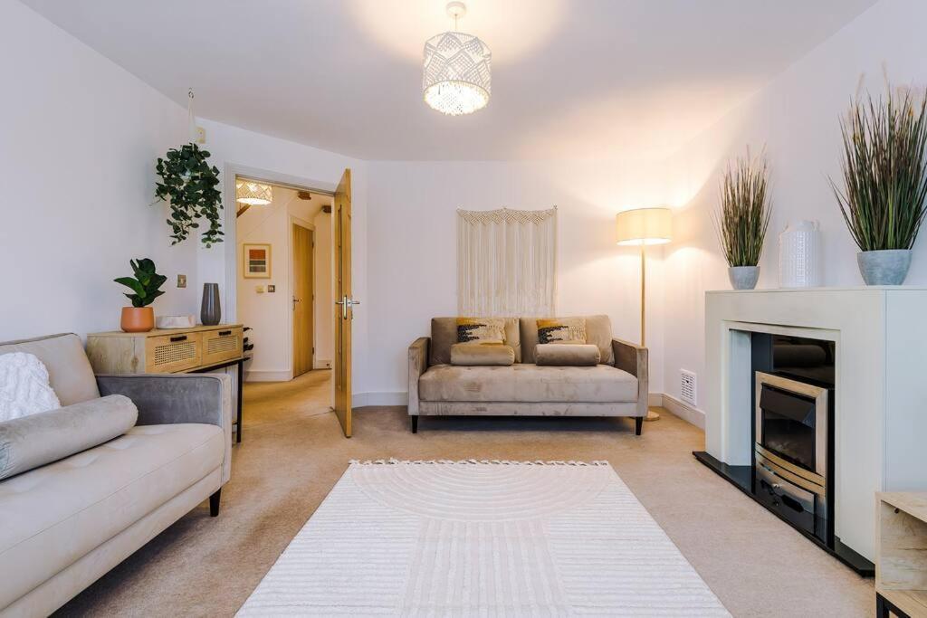 Luxurious Cosy 4Br Home Cheshire Saughall 外观 照片